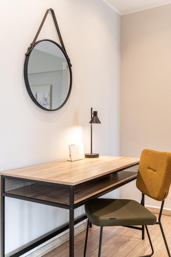 Spacious 2Bd Apt Next To Metro Atene Esterno foto
