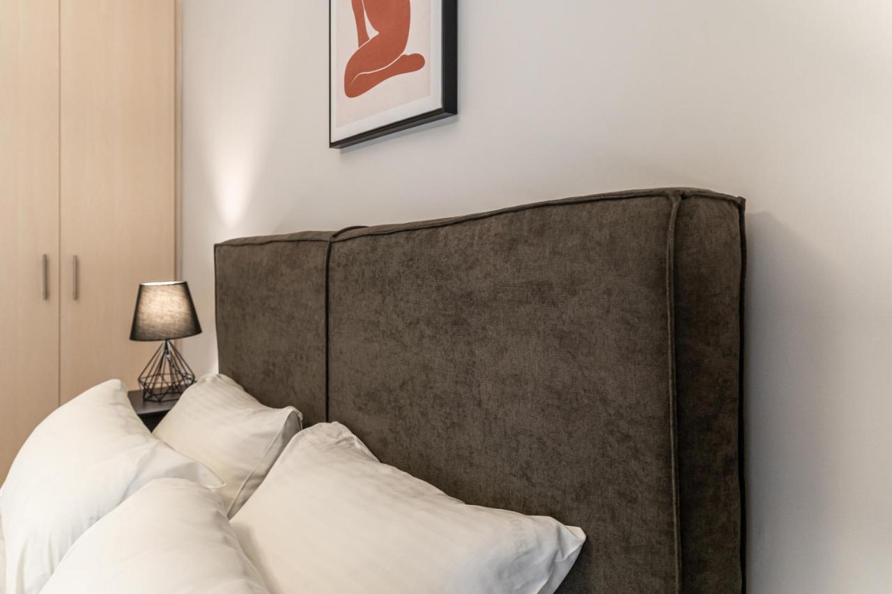 Spacious 2Bd Apt Next To Metro Atene Esterno foto